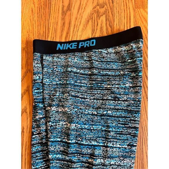 Nike Pro Dri Fit Active Workout Pants - Picture 2 of 3